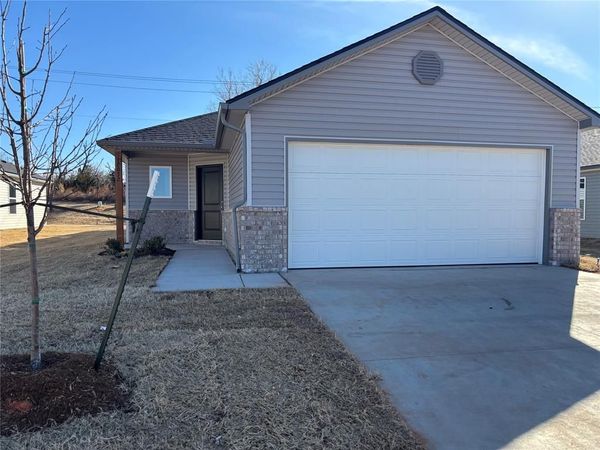 12032 SW 36th Street, Mustang, OK 73064