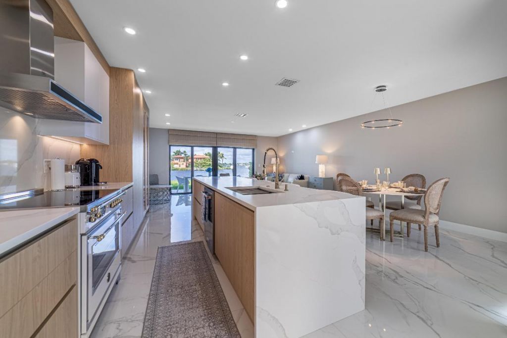 3474 S Ocean Boulevard, Unit 2, Palm Beach, FL 33480 Photo