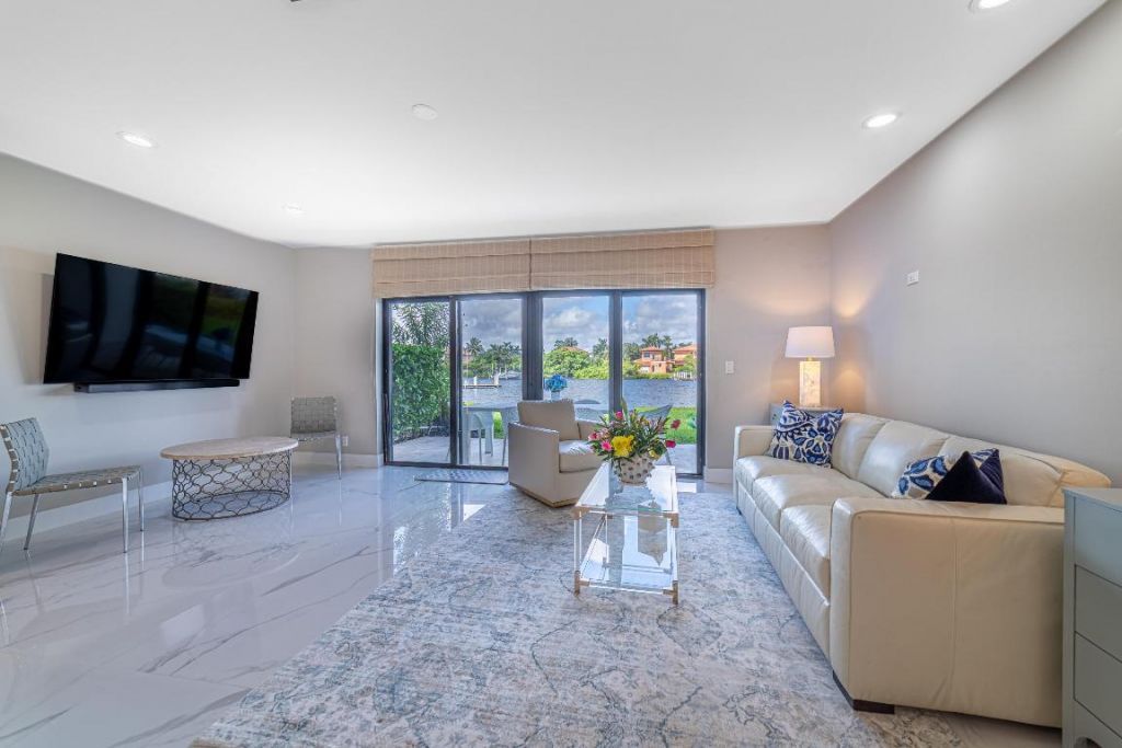 3474 S Ocean Boulevard, Unit 2, Palm Beach, FL 33480 Photo