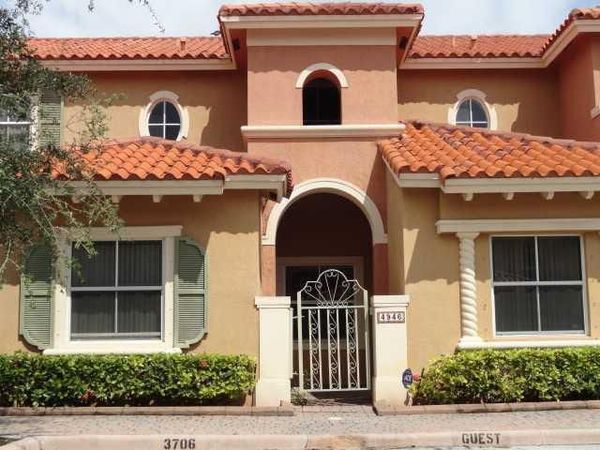 4942 Leeward Lane, Dania Beach, FL 33004