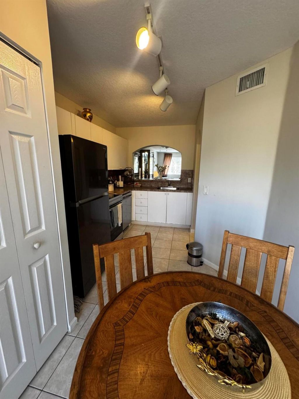 3810 N Jog Road, Unit 105, Royal Palm Beach, FL 33411 Photo