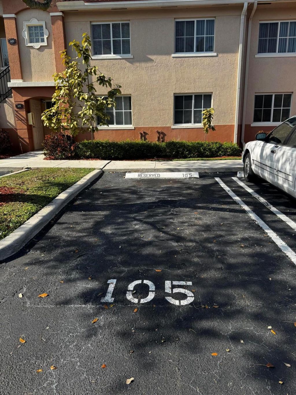 3810 N Jog Road, Unit 105, Royal Palm Beach, FL 33411 Photo