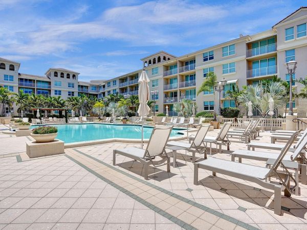 99 SE Mizner Boulevard, Unit Ph 40, Boca Raton, FL 33432