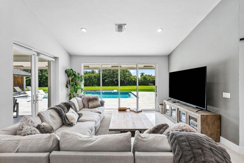 14559 Draft Horse Lane, Wellington, FL 33414 Photo