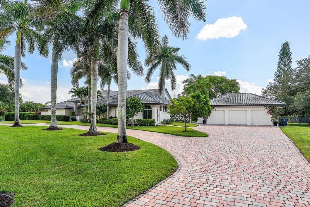 14559 Draft Horse Lane, Wellington, FL 33414 Photo