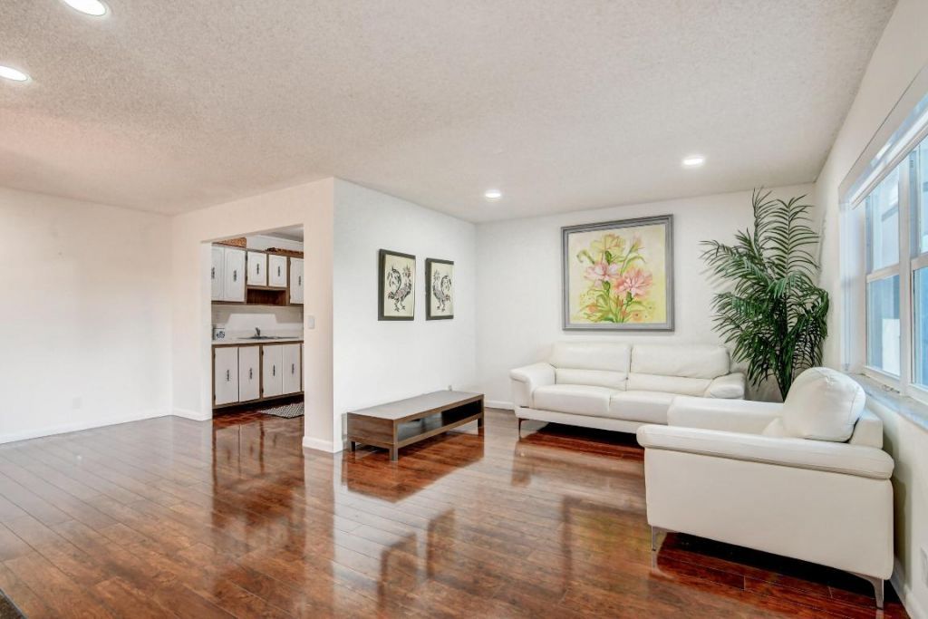 42 Burgundy A, Unit A, Delray Beach, FL 33484 Photo