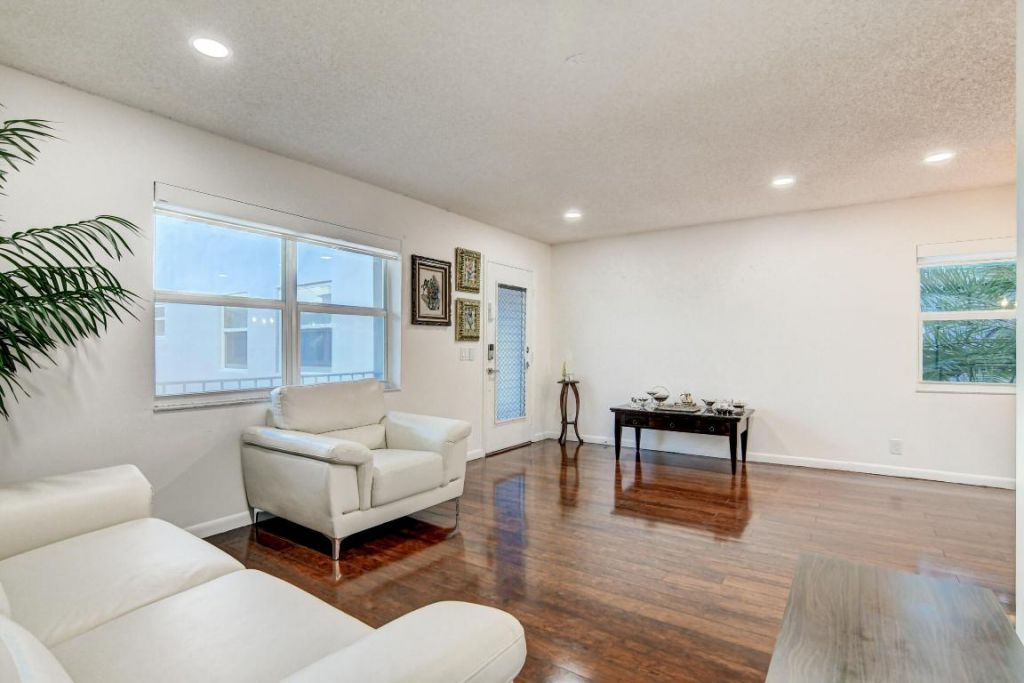 42 Burgundy A, Unit A, Delray Beach, FL 33484 Photo