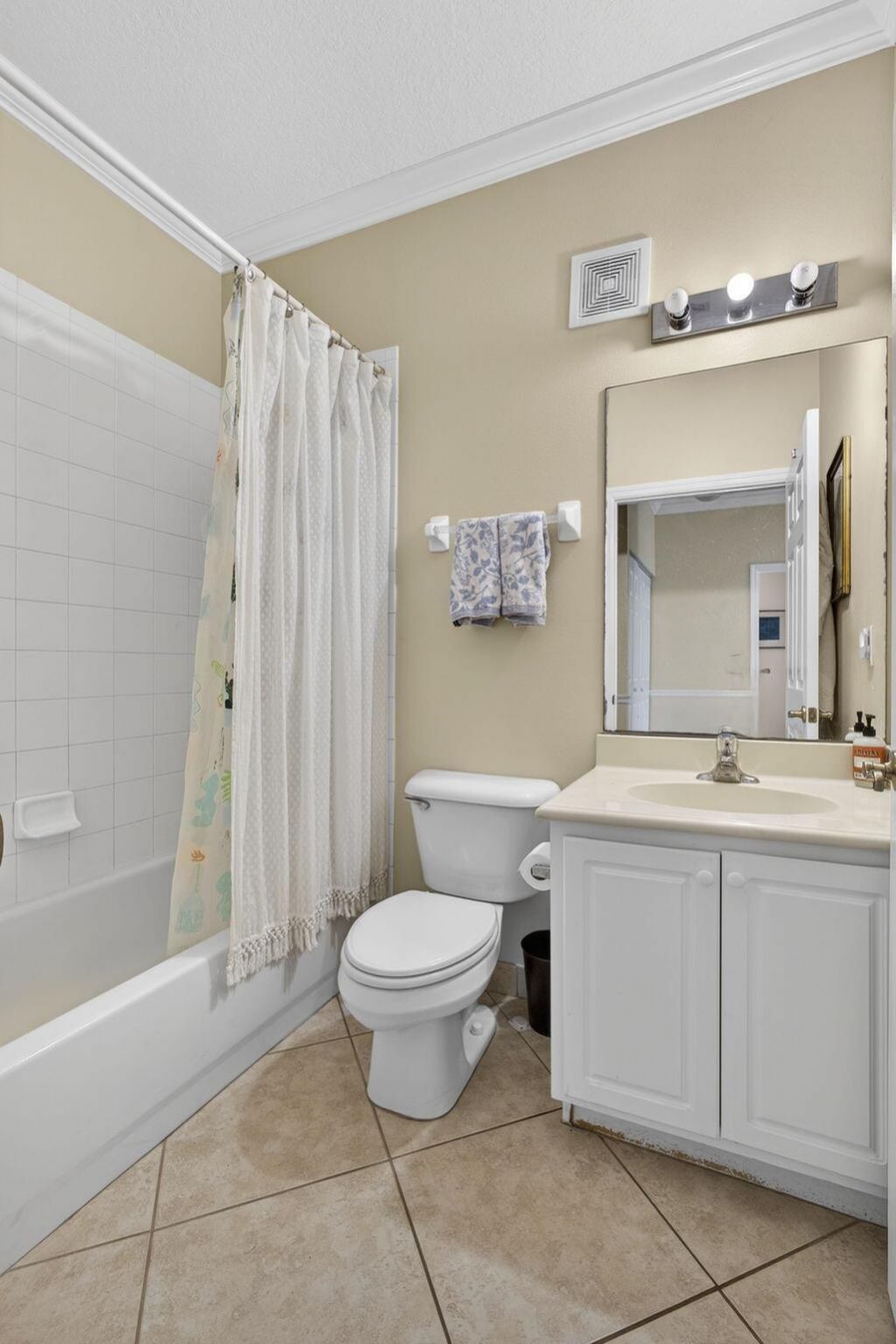 3055 Grandiflora Drive, Greenacres, FL 33467 Photo