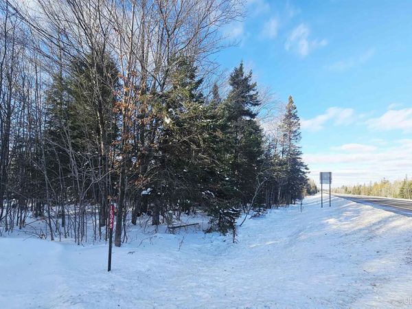 10098 US 41 Highway, Skandia Twp, MI 49885