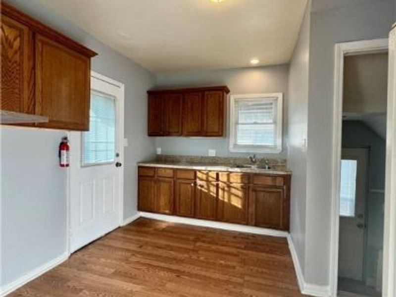 1711 Ardoyne Avenue, Cleveland, OH 44109 Photo 8