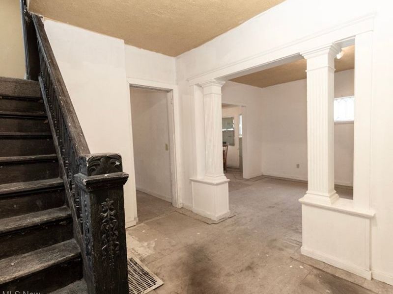 119 Erie Street, Elyria, OH 44035 Photo 10