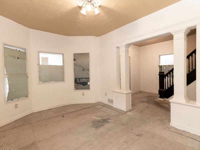 119 Erie Street, Elyria, OH 44035 Photo 13