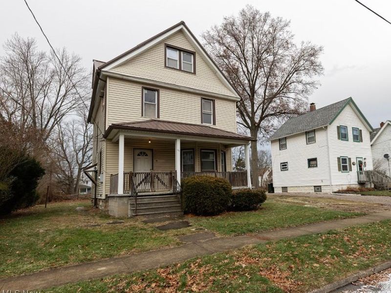 119 Erie Street, Elyria, OH 44035 Photo 3