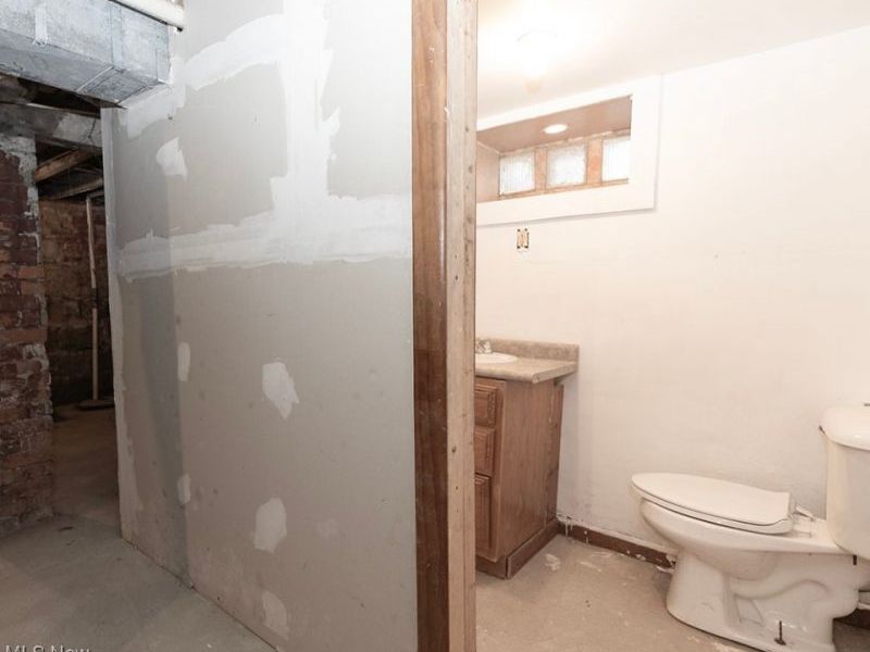 119 Erie Street, Elyria, OH 44035 Photo 36