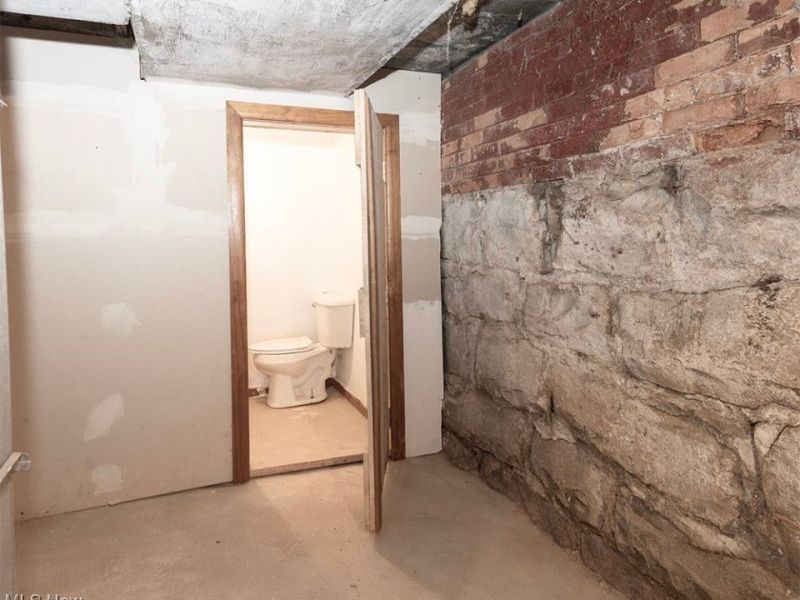 119 Erie Street, Elyria, OH 44035 Photo 37