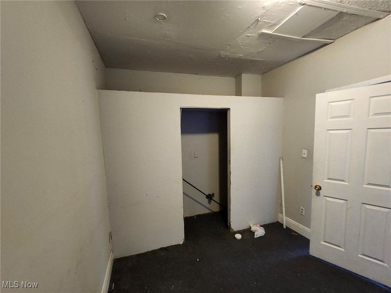 12710 Benham Avenue, Cleveland, OH 44105 Photo 17