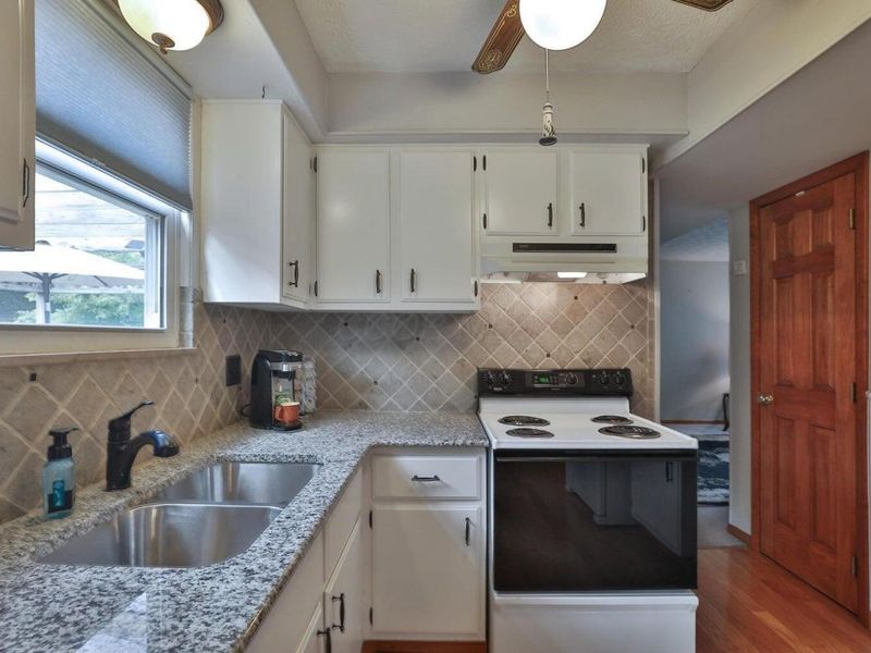 3627 Manila Drive, Westerville, OH 43081 Photo 14