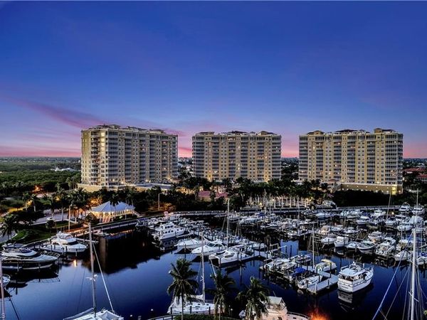 6061 Silver King BLVD, Unit 203, CAPE CORAL, FL 33914