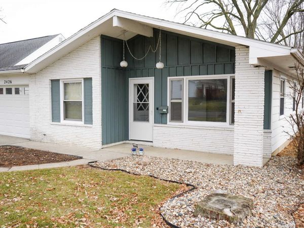 2426 White Oak Avenue, Fort Wayne, IN 46805