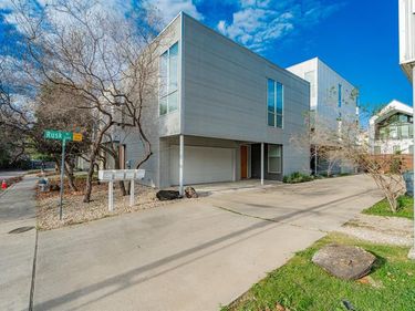 2325 Rusk Place, Dallas, TX 75204