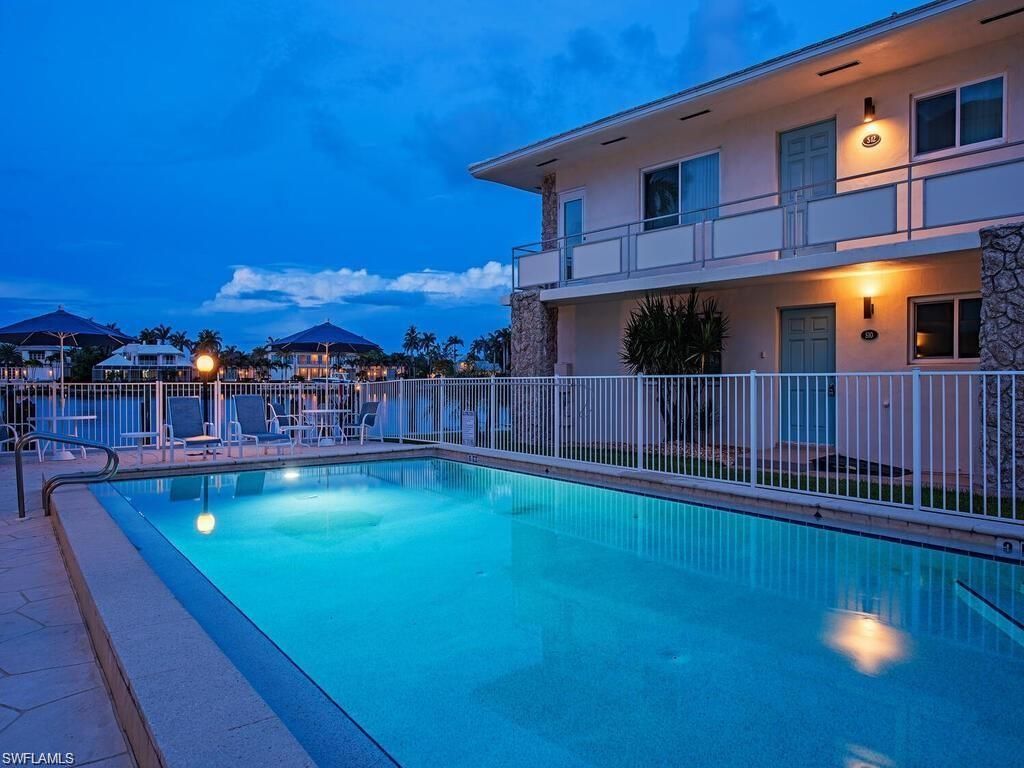 2500 Gulf Shore Blvd N, Unit S9, Naples, FL 34103 Photo