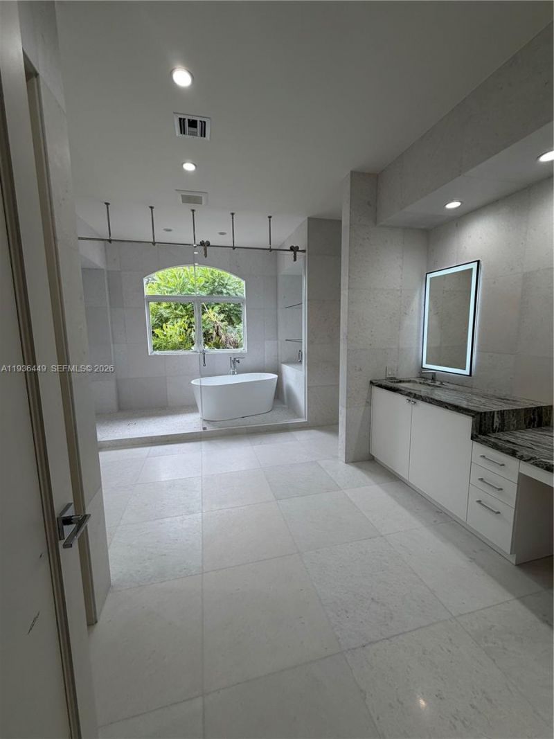 673 Destacada Ave, Coral Gables, FL 33156 Photo