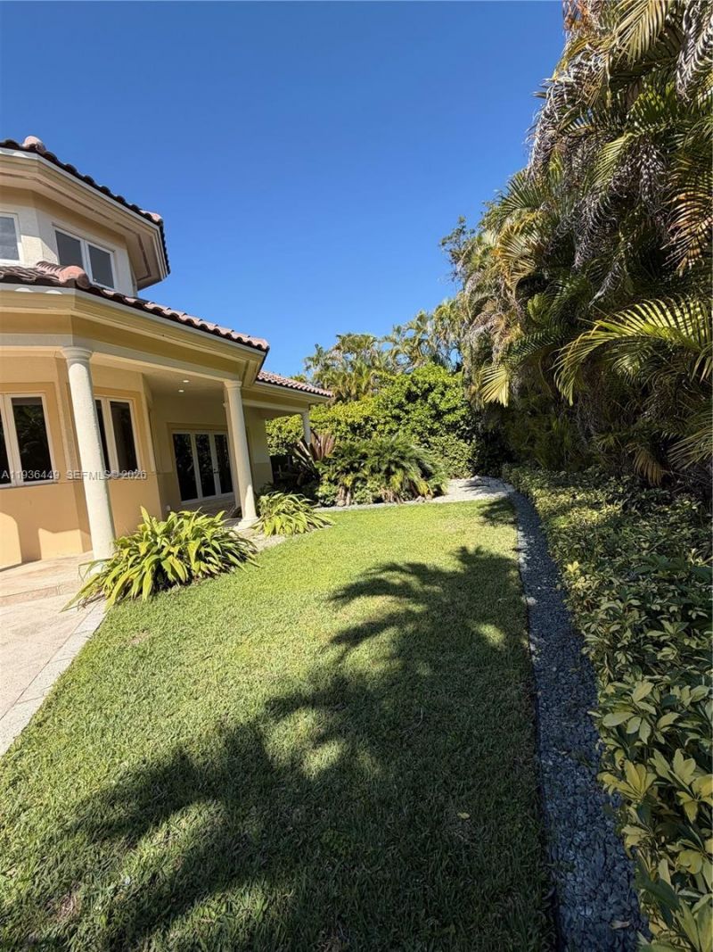 673 Destacada Ave, Coral Gables, FL 33156 Photo
