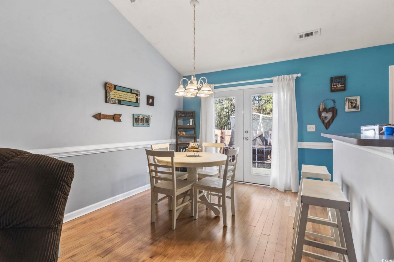 3648 Eagle Trace Dr. Photo 8