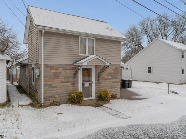 1430 Liberty Ave, Alpha, NJ 08865