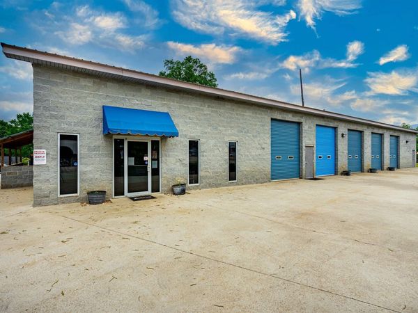 1201 Hogansville Road, Lagrange, GA 30241