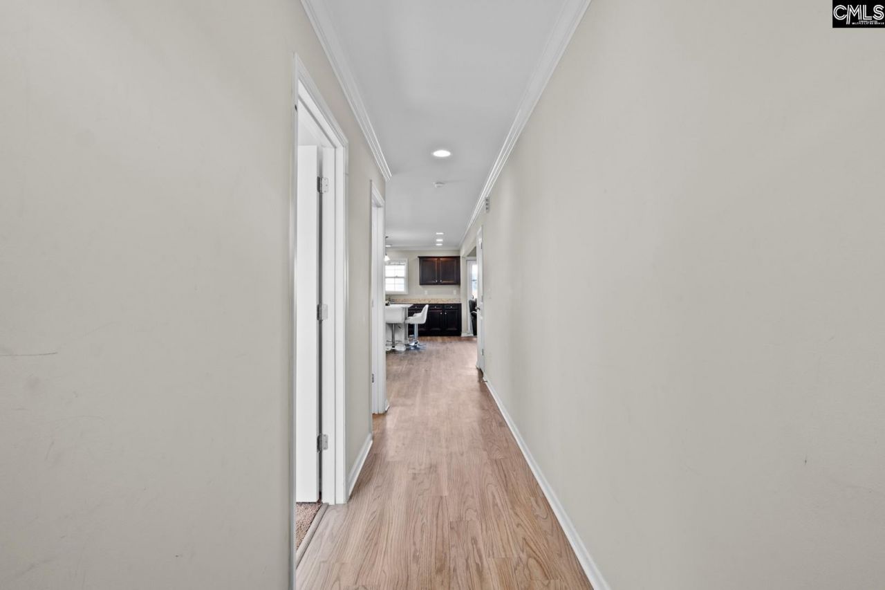 2895 Old Field Road  Photo 5