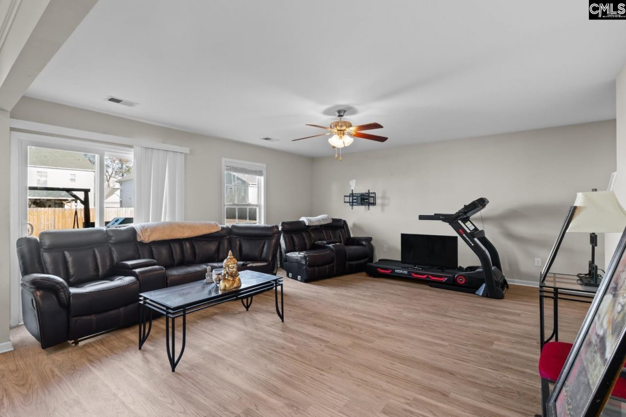 2895 Old Field Road  Photo 6