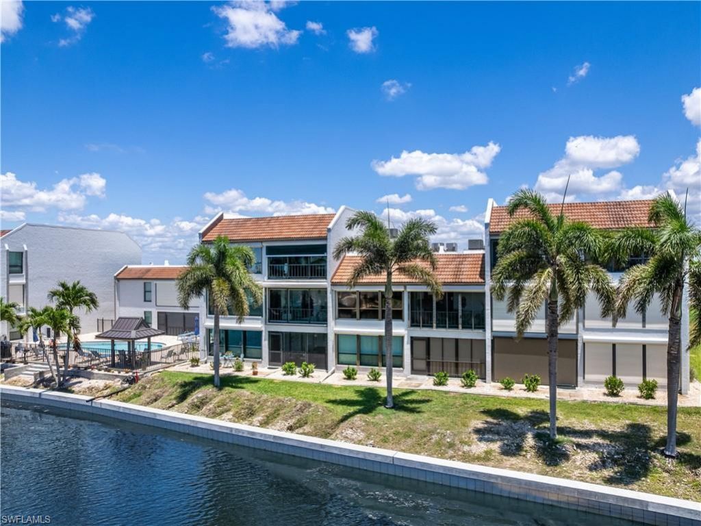 4218 SE 20th Pl, Unit D5, Cape Coral, FL 33904 Photo