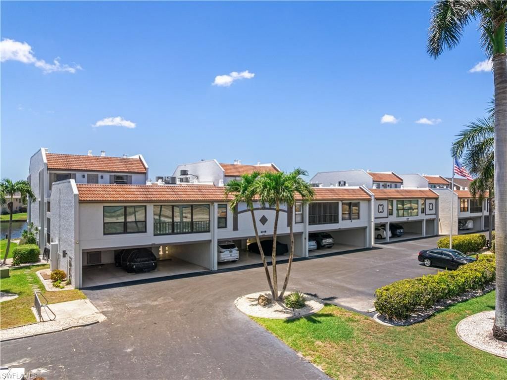 4218 SE 20th Pl, Unit D5, Cape Coral, FL 33904 Photo