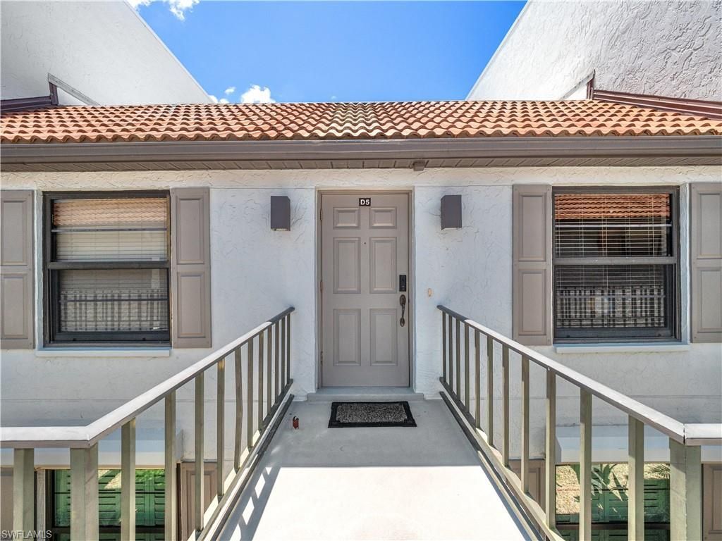 4218 SE 20th Pl, Unit D5, Cape Coral, FL 33904 Photo