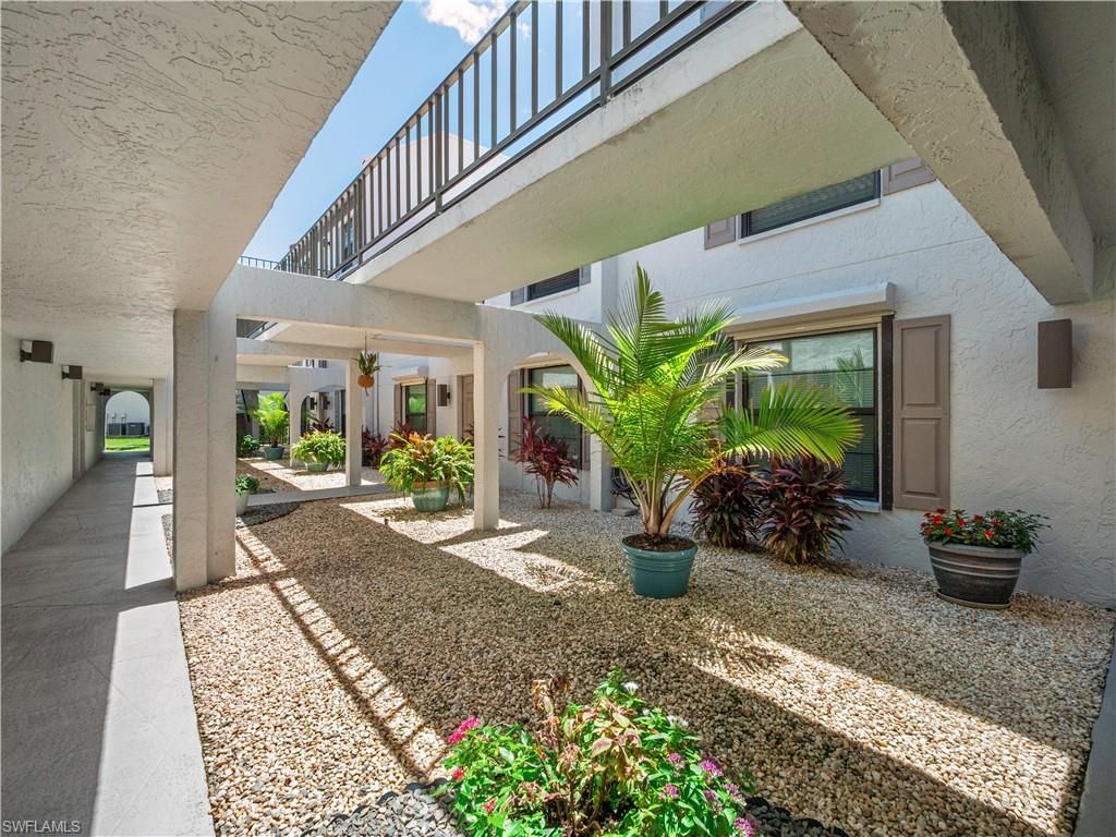 4218 SE 20th Pl, Unit D5, Cape Coral, FL 33904 Photo