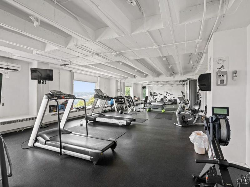 810 Matson Place, Unit 807, Cincinnati, OH 45204 Photo 12