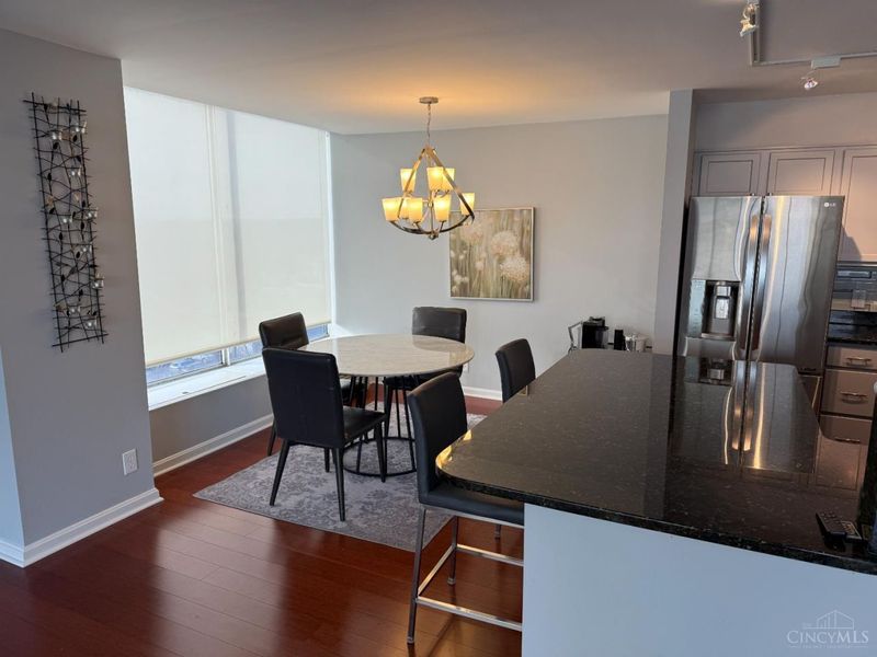 810 Matson Place, Unit 807, Cincinnati, OH 45204 Photo 4