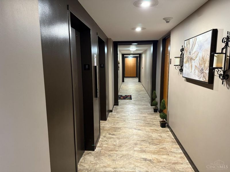 810 Matson Place, Unit 807, Cincinnati, OH 45204 Photo 7