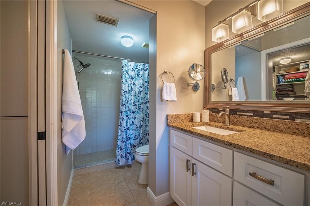 6945 Dennis Cir, Unit I-107, Naples, FL 34104 Photo