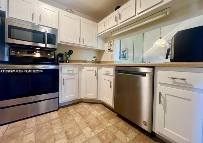 4484 NE Ocean Blvd, Unit A3, Hutchinson Island, FL 34957 Photo