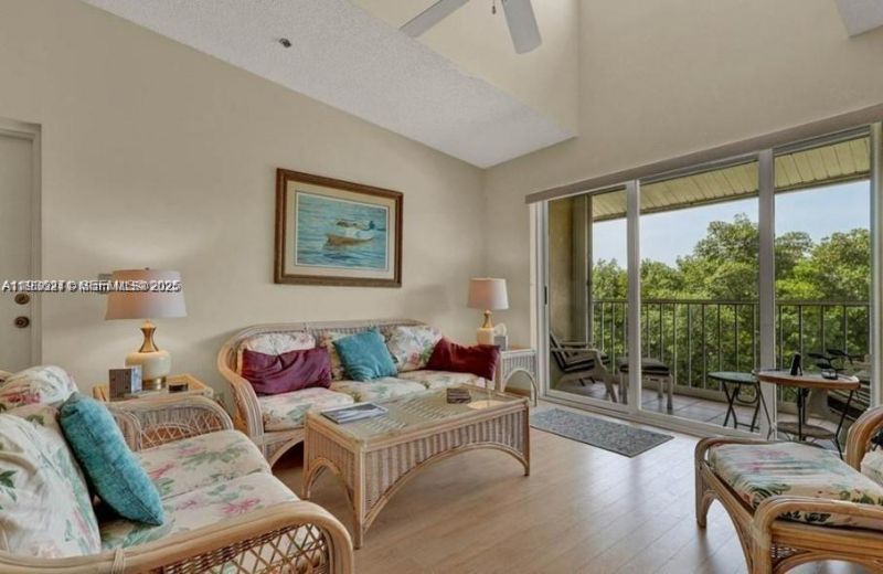 4484 NE Ocean Blvd, Unit A3, Hutchinson Island, FL 34957 Photo
