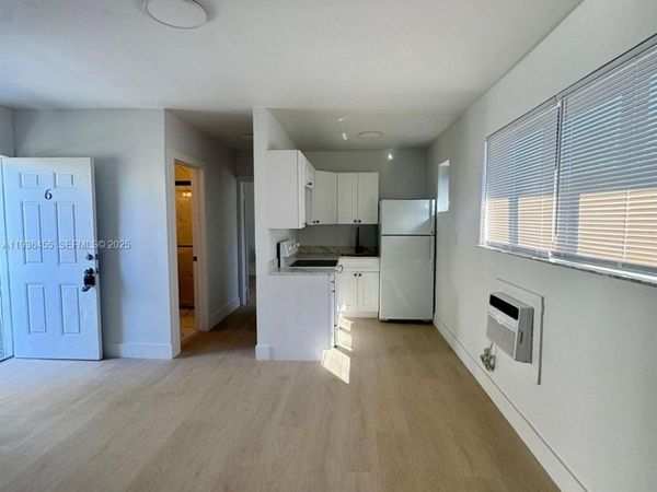 7535 NE 2nd Ct, Unit 6, Miami, FL 33138