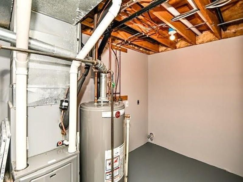 2391 Libra Circle SW, Canton, OH 44706 Photo 28