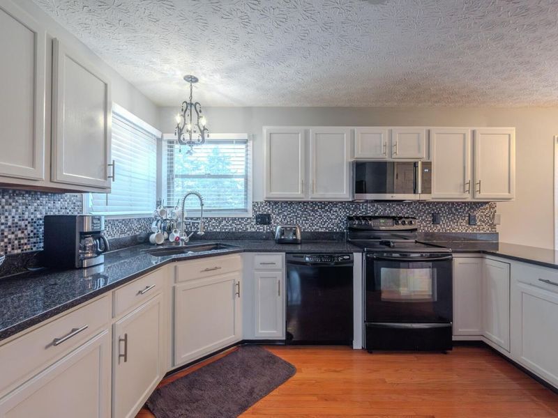 205 Knight Dream Street, Delaware, OH 43015 Photo 10