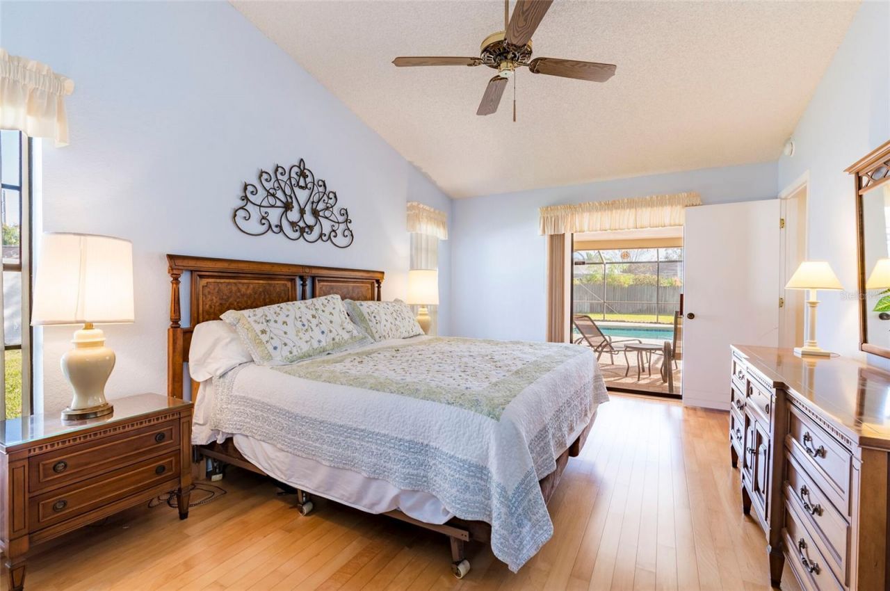 1589 Ridge Top Way, Clearwater, FL 33765 Photo