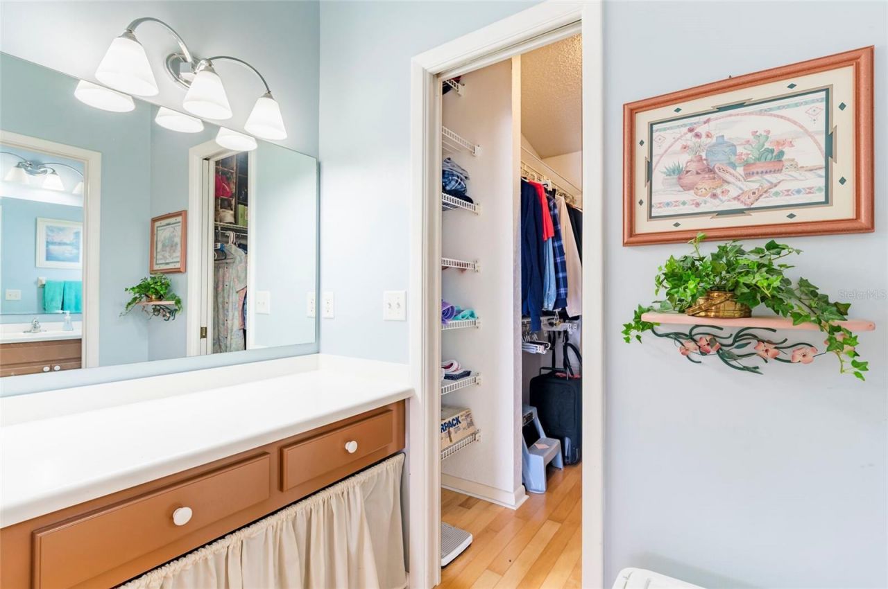 1589 Ridge Top Way, Clearwater, FL 33765 Photo