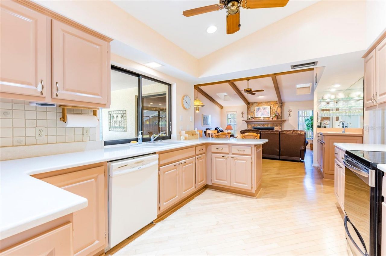 1589 Ridge Top Way, Clearwater, FL 33765 Photo