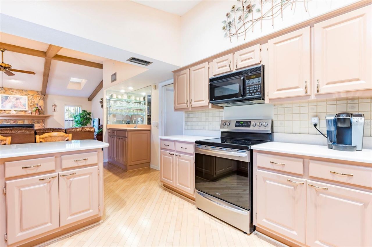 1589 Ridge Top Way, Clearwater, FL 33765 Photo