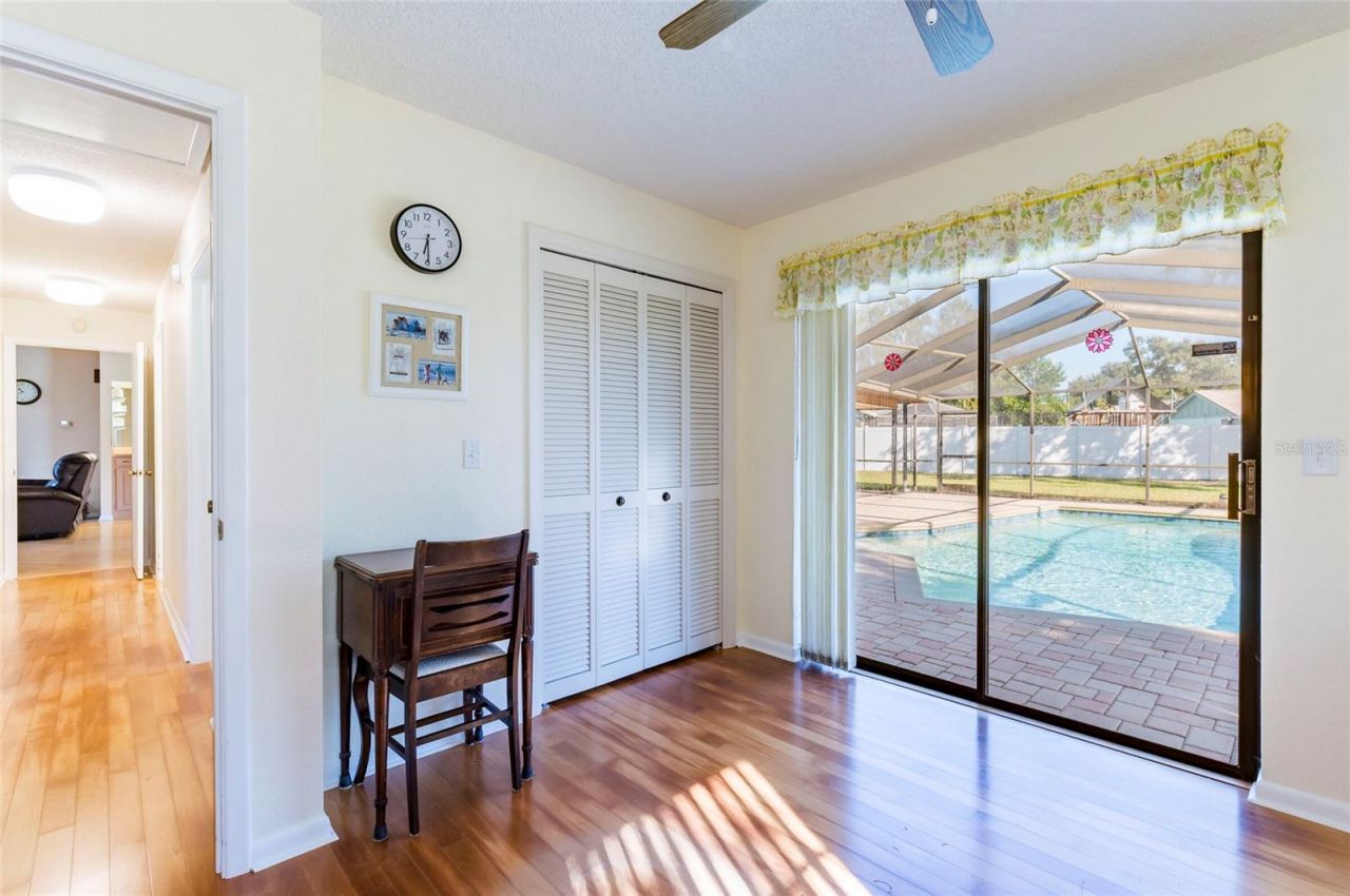 1589 Ridge Top Way, Clearwater, FL 33765 Photo